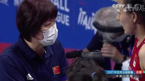 女排国奥1-3巴西：一传崩溃致热身两连败，卫冕之路拉响警报