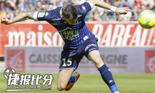 法乙升级关键战：欧塞尔2-0完胜特鲁瓦